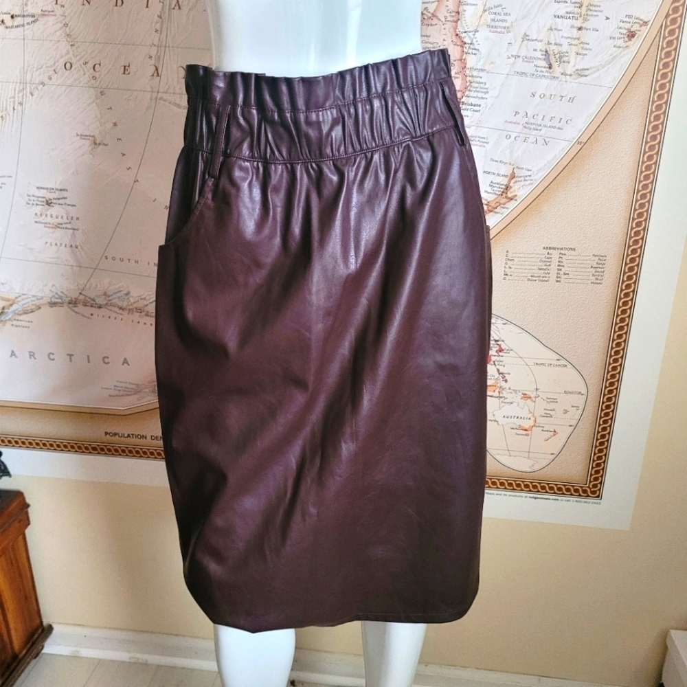 Time and Tru dark brown faux leather elastic waist pencil skirt office edgy  S